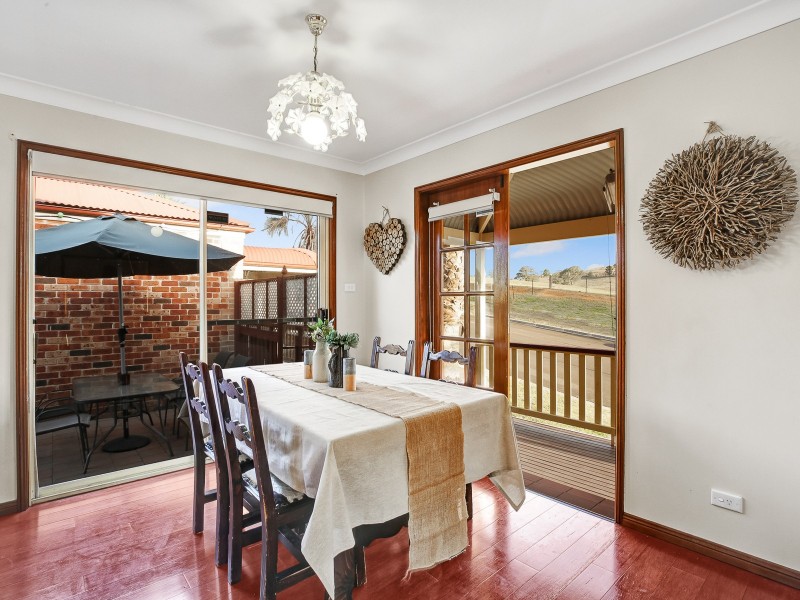 27  Colorado St, Kearns NSW 2558