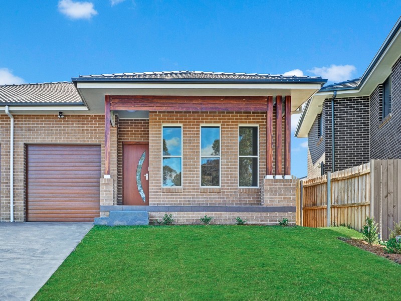 24A  Orion St, Campbelltown NSW 2560