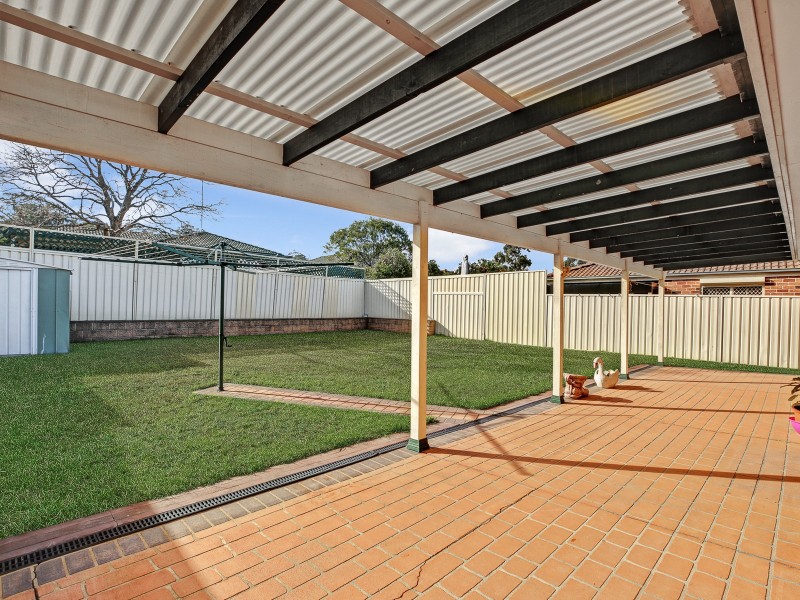 33 Tramway Dr, Currans Hill NSW 2567
