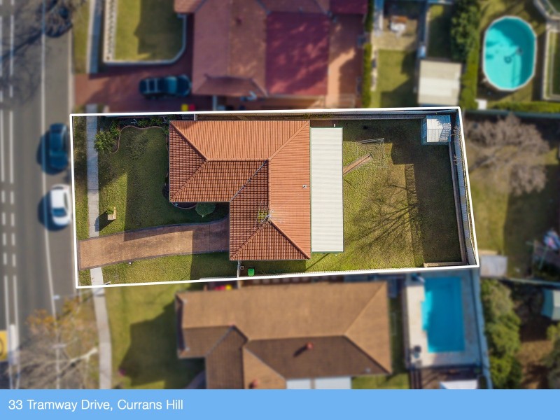 33 Tramway Dr, Currans Hill NSW 2567