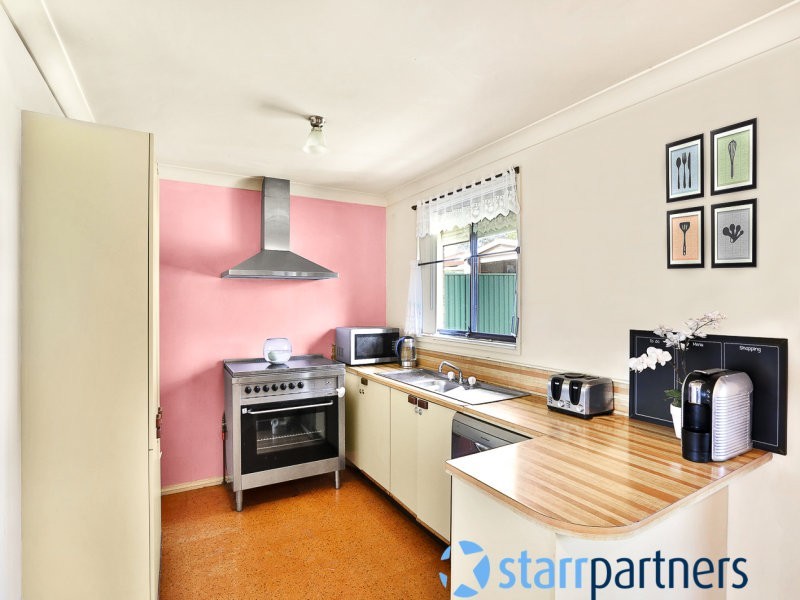 2 Scarus Place, Rosemeadow NSW 2560