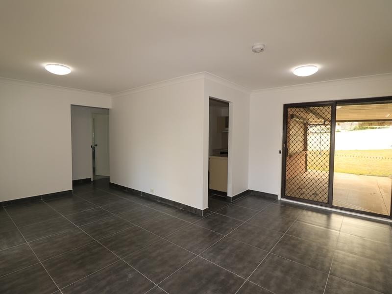 85 Crispsparkle Drive, Ambarvale NSW 2560