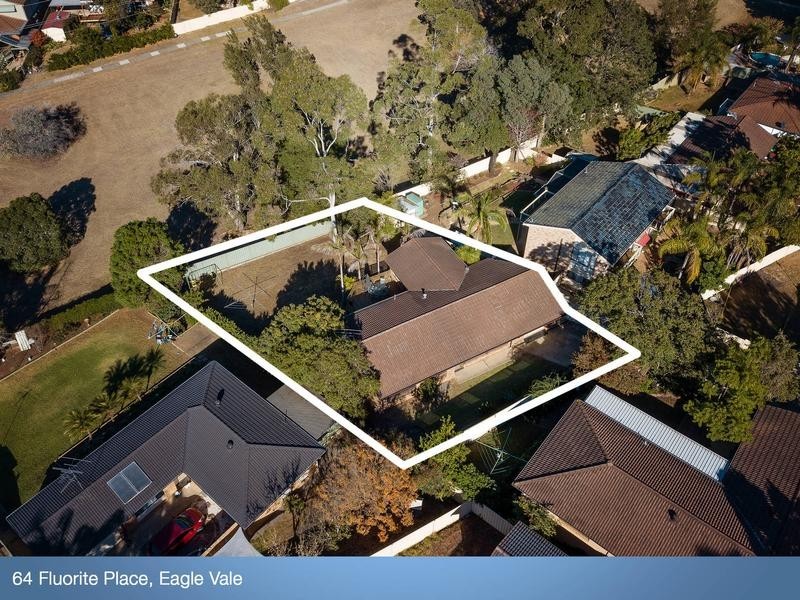 64 Fluorite Pl, Eagle Vale NSW 2558