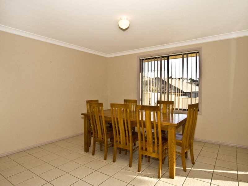 13 Maryfields Drive, Blair Athol NSW 2560
