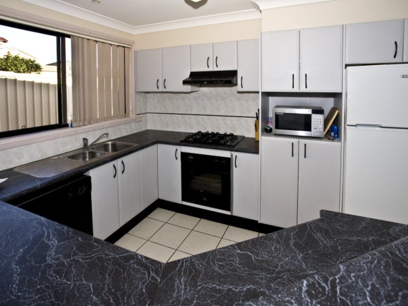 13 Maryfields Drive, Blair Athol NSW 2560