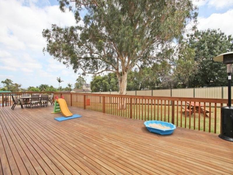 5 Warning Place, Ruse NSW 2560