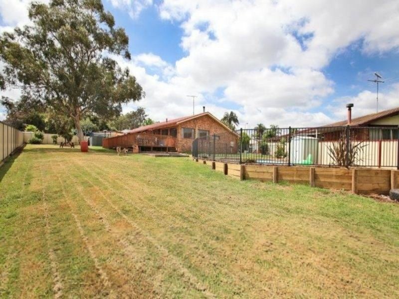 5 Warning Place, Ruse NSW 2560