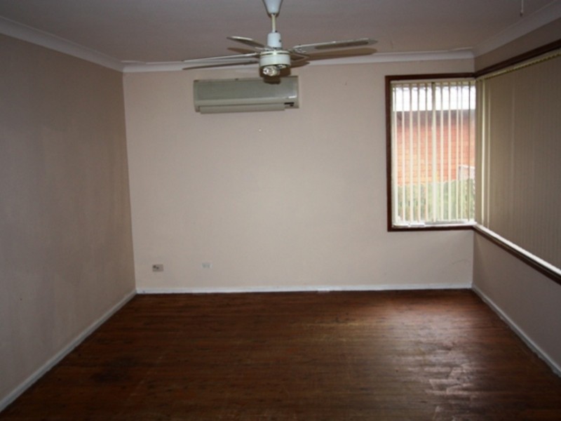 12a Murray Street, Campbelltown NSW 2560