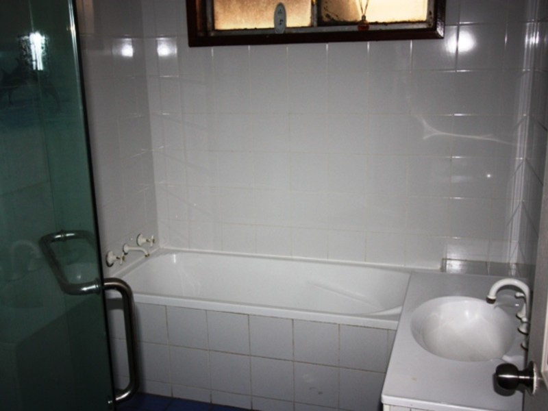 12a Murray Street, Campbelltown NSW 2560