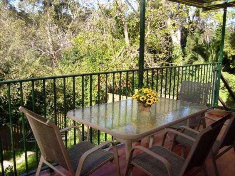 35 Canberra Crescent, Campbelltown NSW 2560