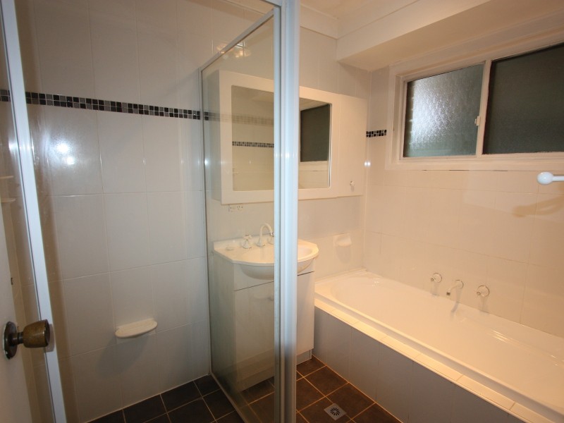 3 Moonstone Place, Eagle Vale NSW 2558
