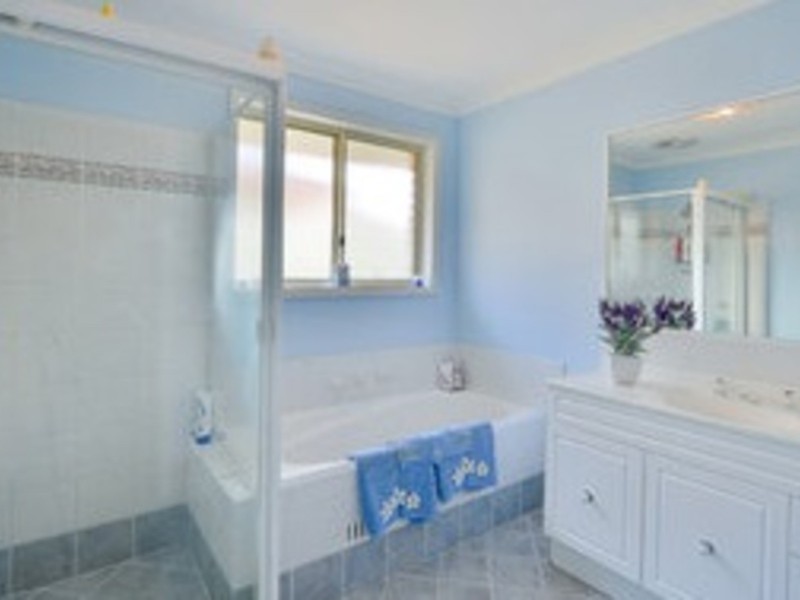 33 Kent Road, Narellan Vale NSW 2567