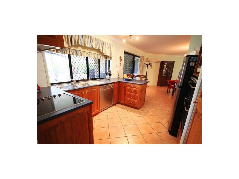 54 Parklea Drive, Placid Hills QLD 4343