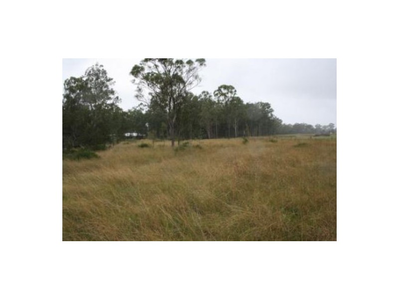 112 Jones Rd, Withcott QLD 4352