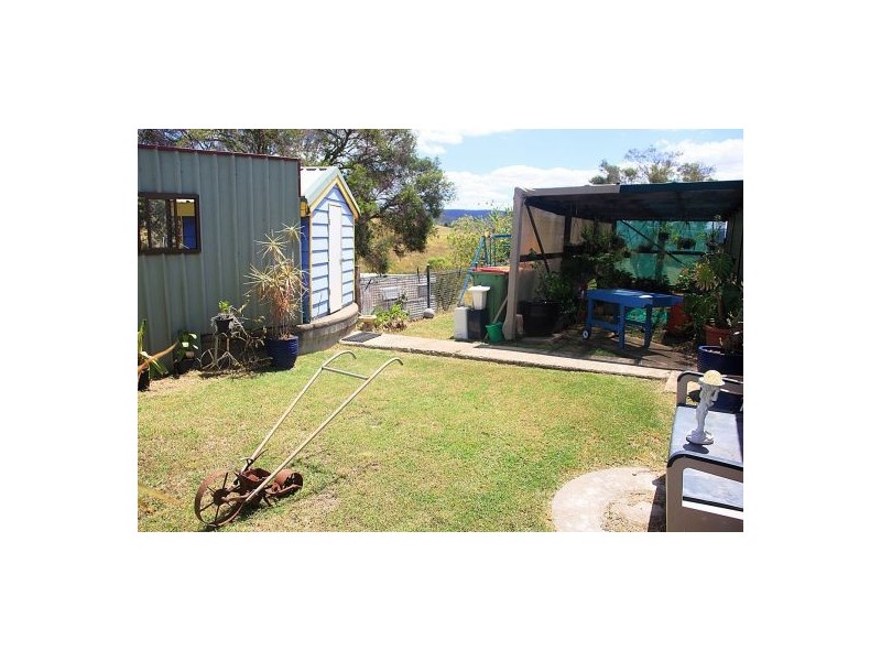 252 Left Hand Branch Road, Lefthand Branch QLD 4343