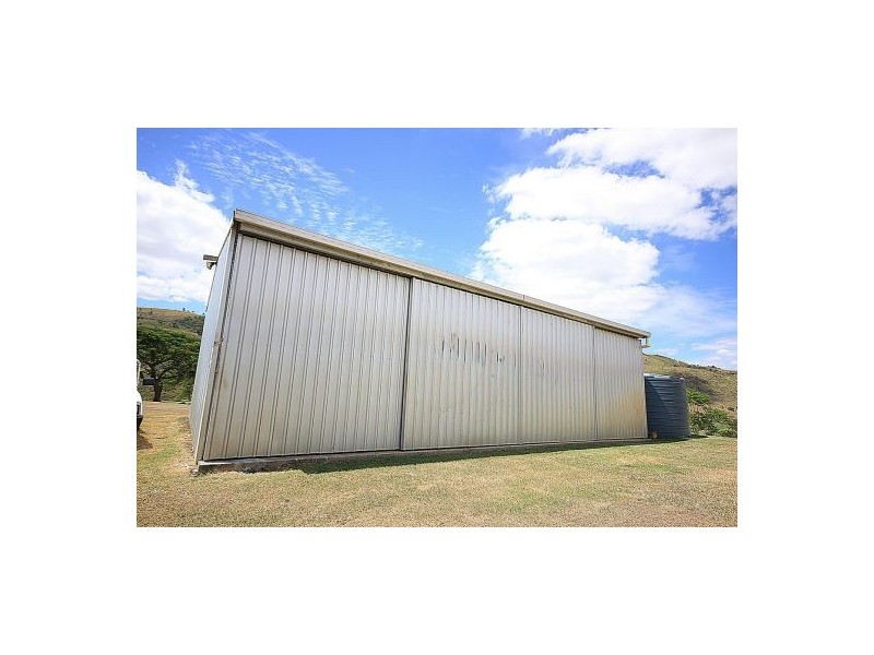 252 Left Hand Branch Road, Lefthand Branch QLD 4343
