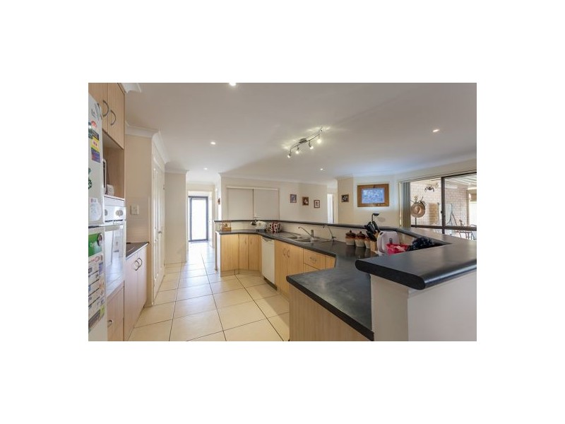 136 Helendale Drive, Helidon Spa QLD 4344