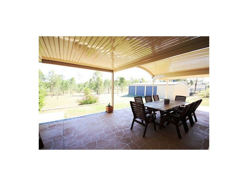 12 Baker Finch Place, Kensington Grove QLD 4341