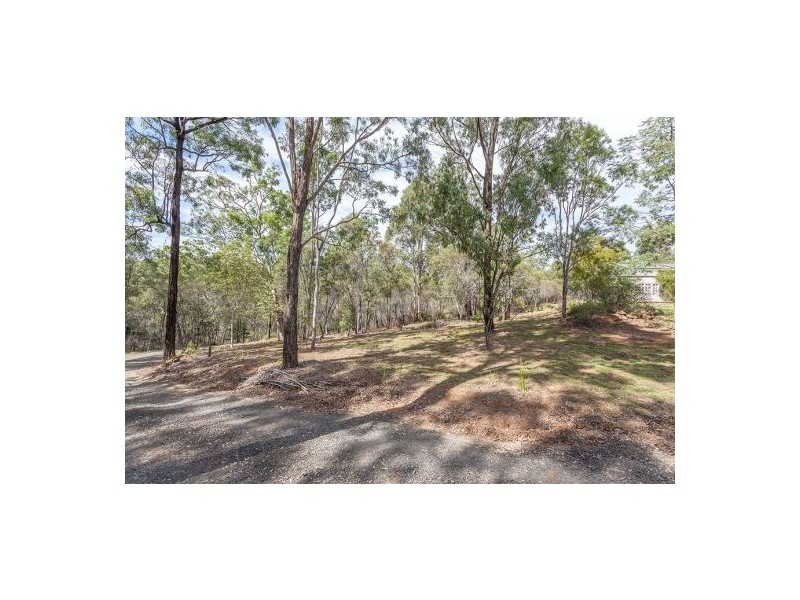 74 Tabletop Road, Withcott QLD 4352