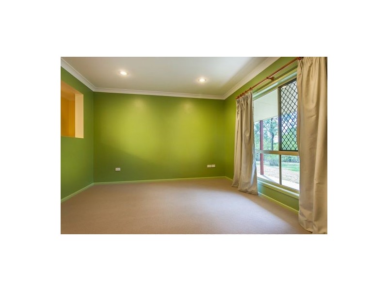 74 Tabletop Road, Withcott QLD 4352