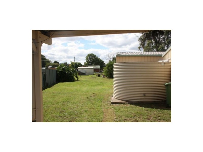 22 Water Street, Helidon QLD 4344