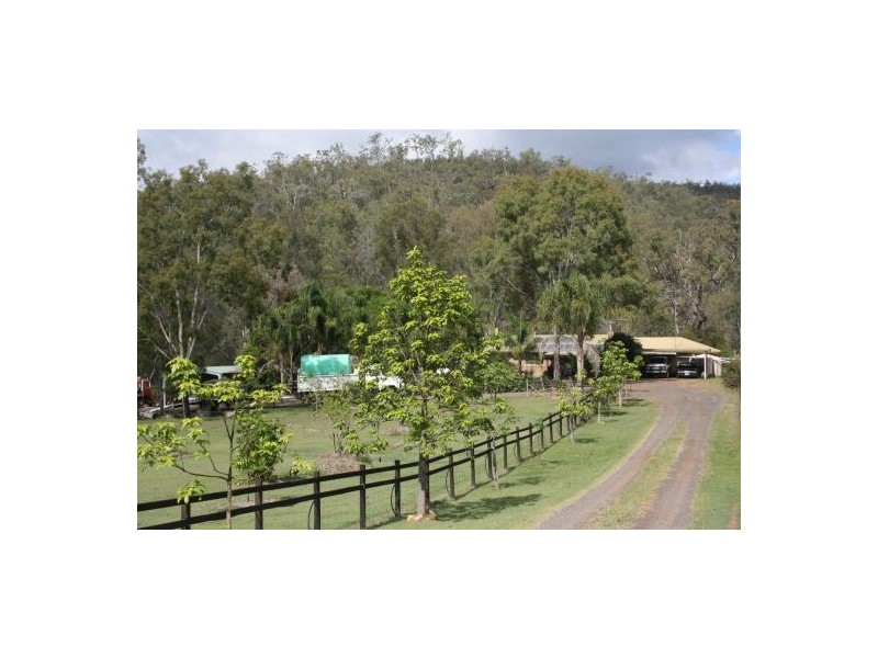 105 Sutcliffes Road, Upper Flagstone QLD 4344