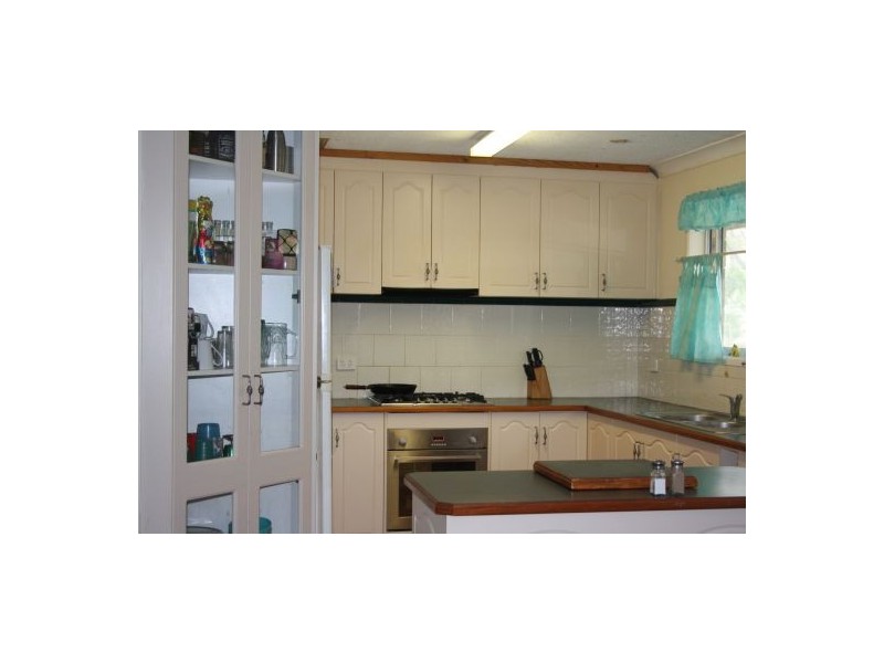 105 Sutcliffes Road, Upper Flagstone QLD 4344
