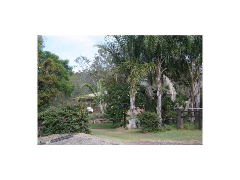 105 Sutcliffes Road, Upper Flagstone QLD 4344