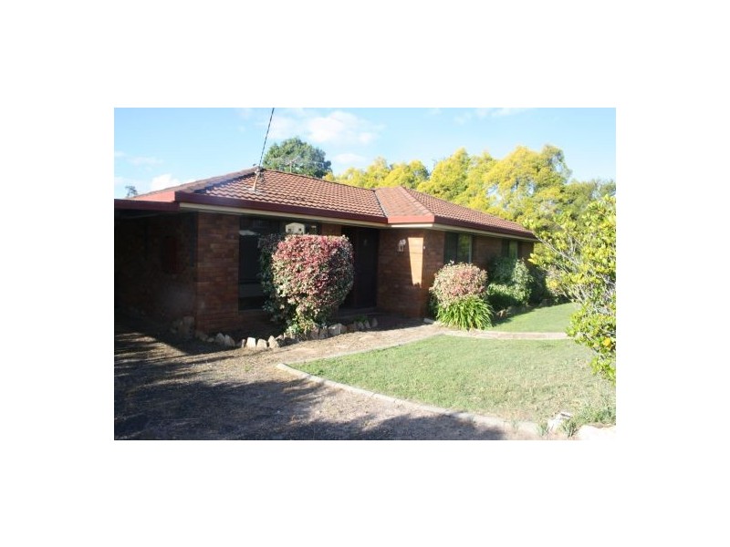 18 Laidley, Helidon QLD 4344