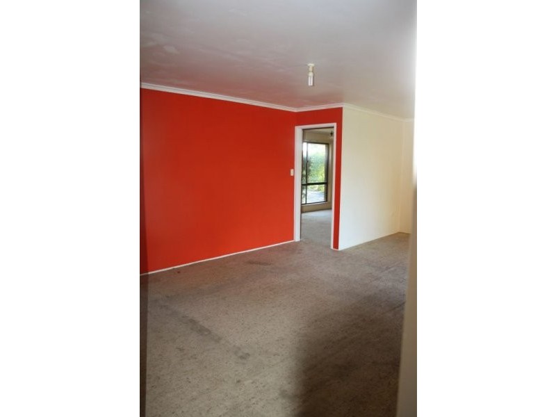 18 Laidley, Helidon QLD 4344