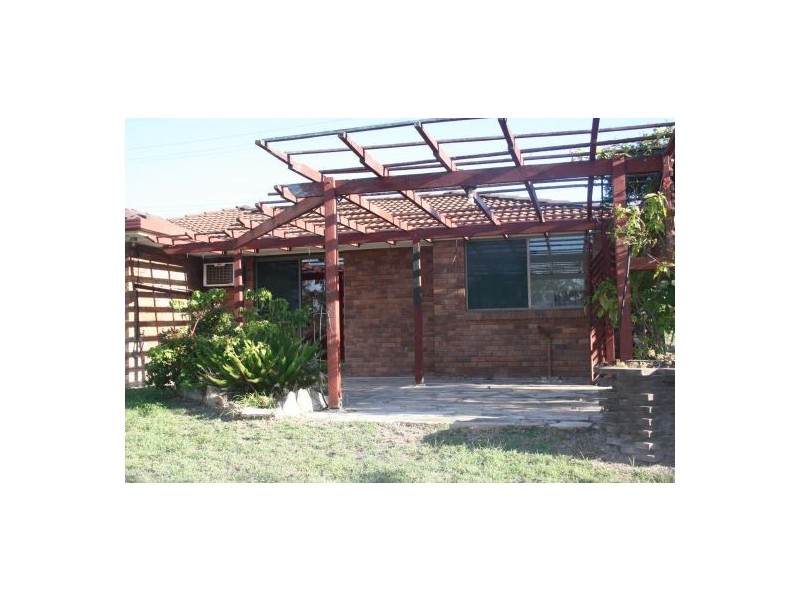 18 Laidley, Helidon QLD 4344