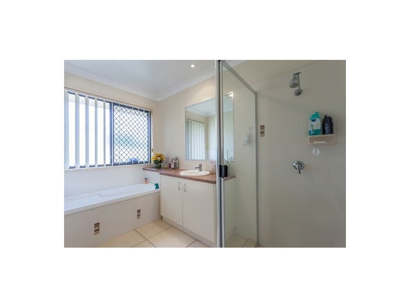 136 Helendale Drive, Helidon Spa QLD 4344