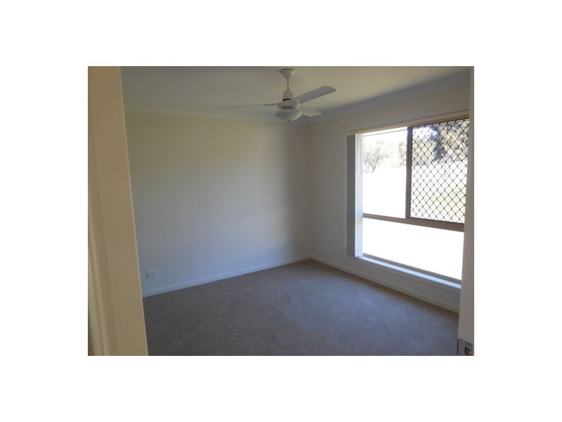 11 Casuarina Cr, Withcott QLD 4352