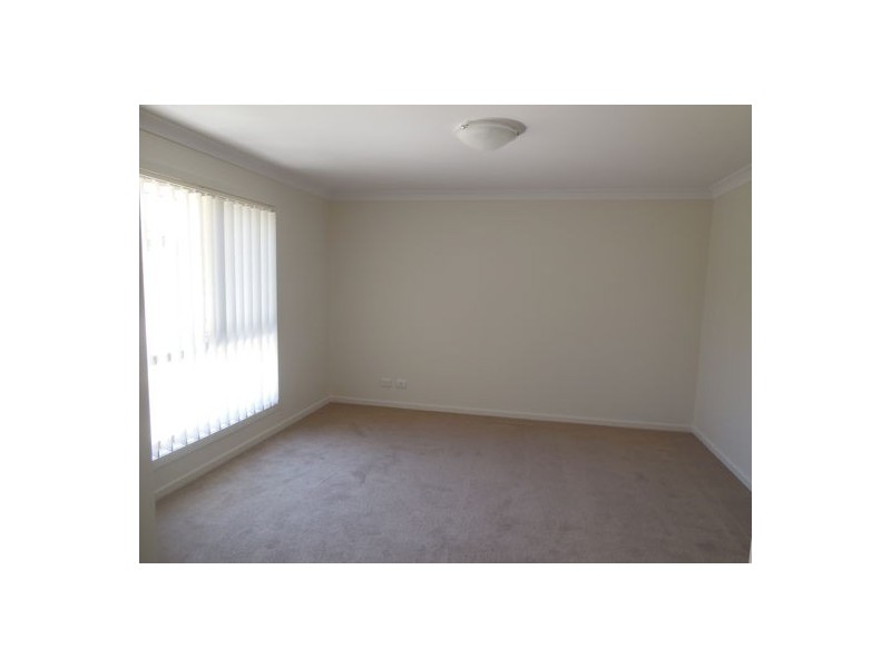 11 Casuarina Cr, Withcott QLD 4352