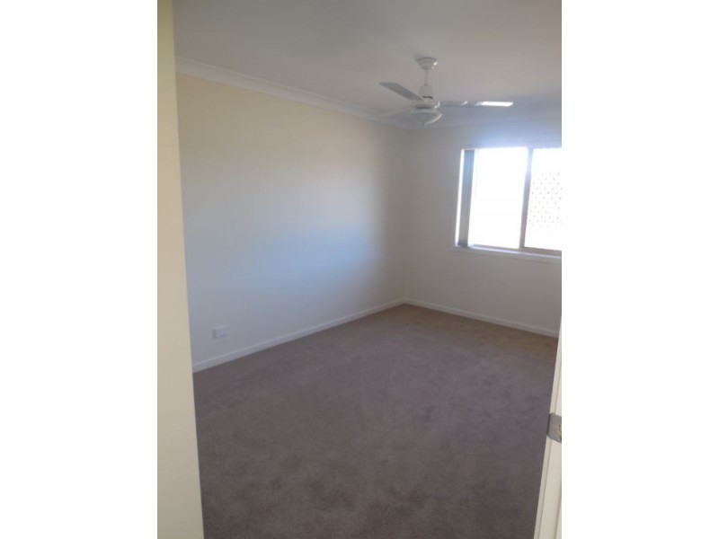 11 Casuarina Cr, Withcott QLD 4352