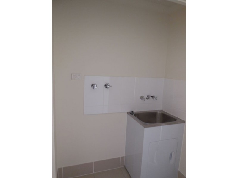 11 Casuarina Cr, Withcott QLD 4352