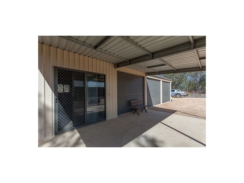 41 Goodsirs Road, Murphys Creek QLD 4352