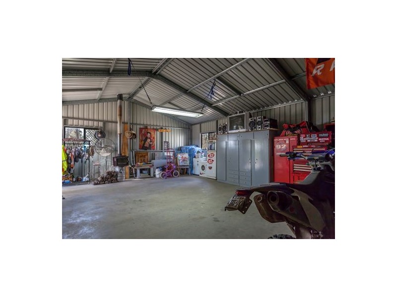 41 Goodsirs Road, Murphys Creek QLD 4352