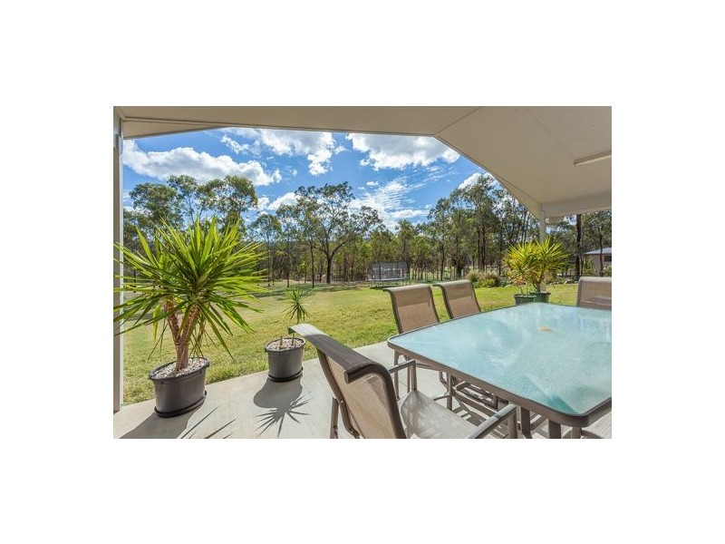 41 Goodsirs Road, Murphys Creek QLD 4352