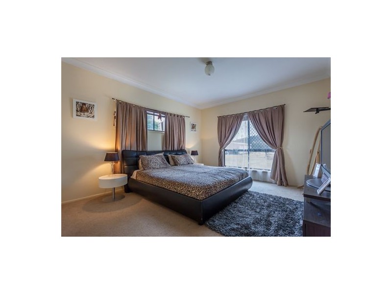 3 Belmore Drive, Withcott QLD 4352