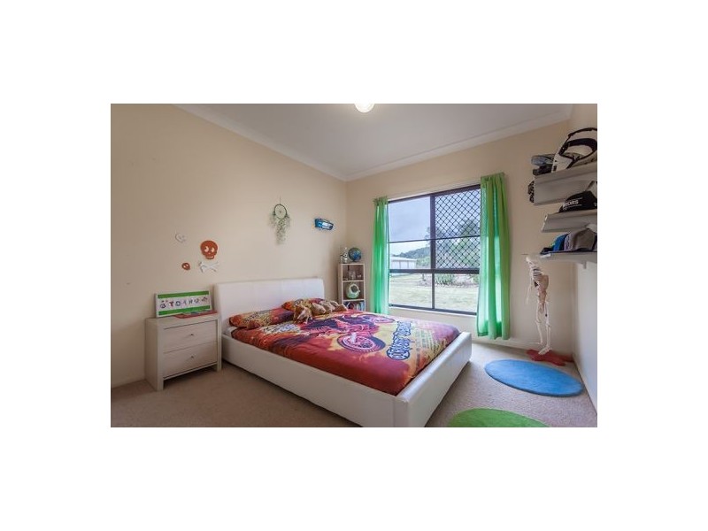 3 Belmore Drive, Withcott QLD 4352