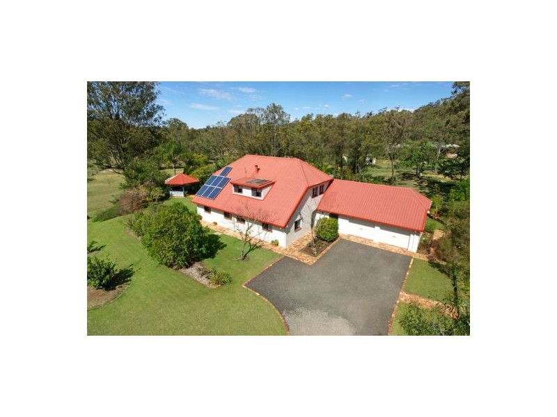 9 Squires Road, Lockyer QLD 4344