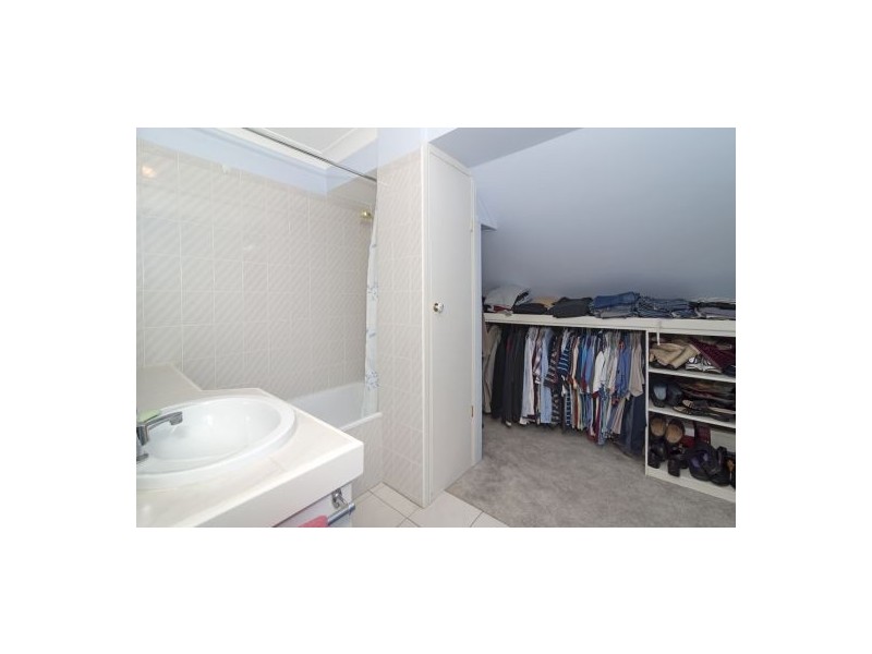 9 Squires Road, Lockyer QLD 4344