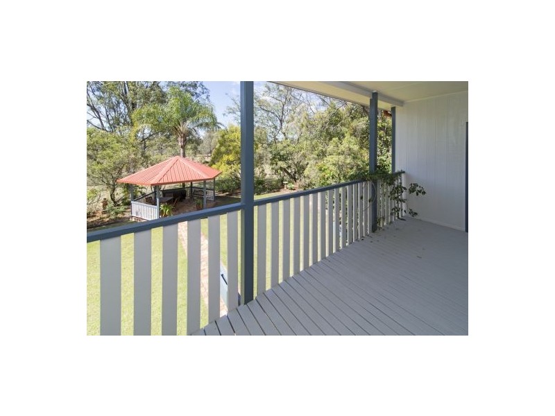 9 Squires Road, Lockyer QLD 4344