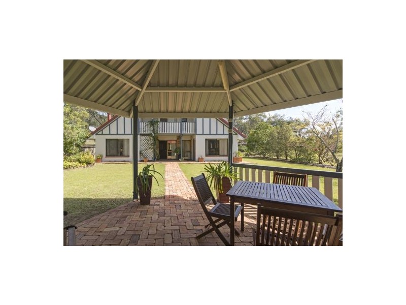 9 Squires Road, Lockyer QLD 4344