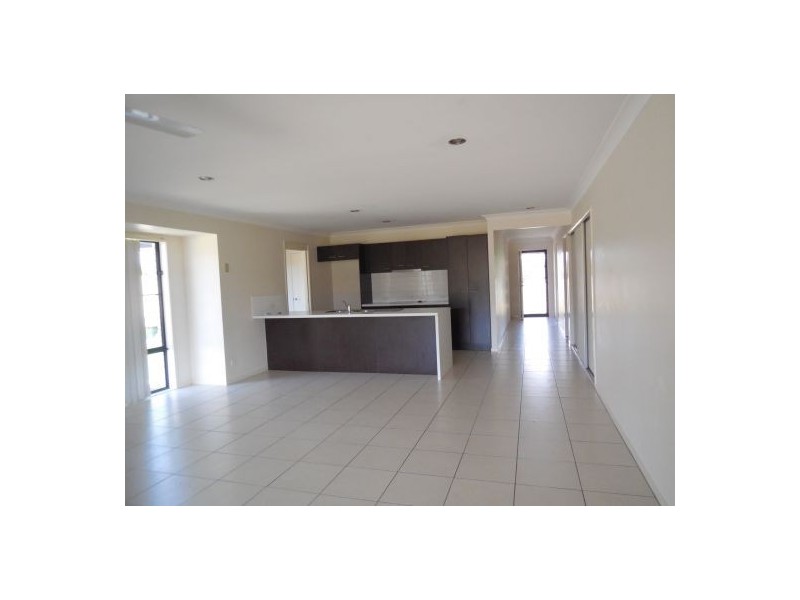 34 Laidley Street, Helidon QLD 4344