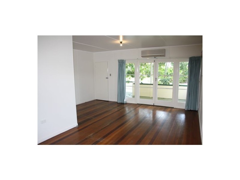 36 School Street,, Helidon QLD 4344