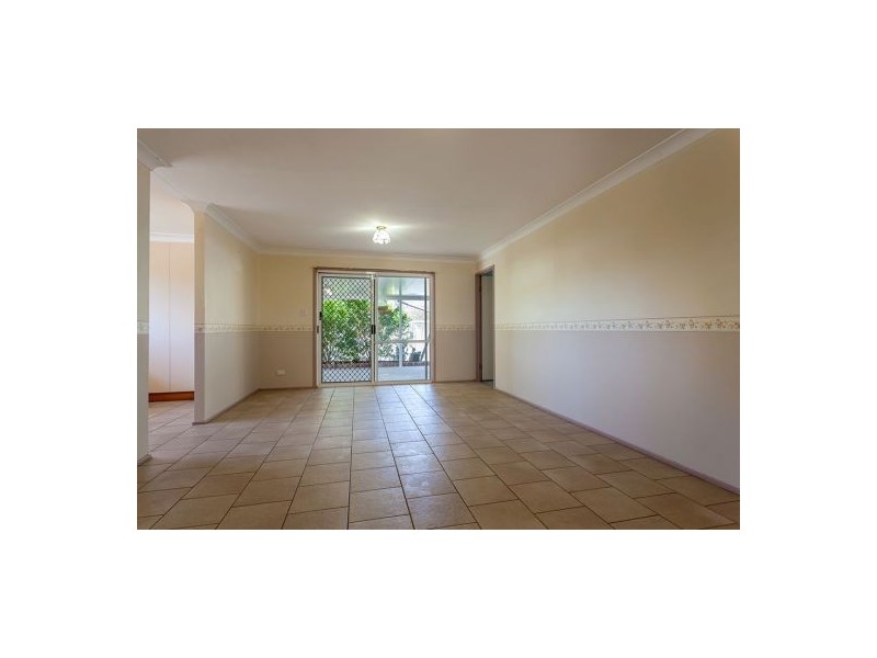 16 Stewart Street, Withcott QLD 4352