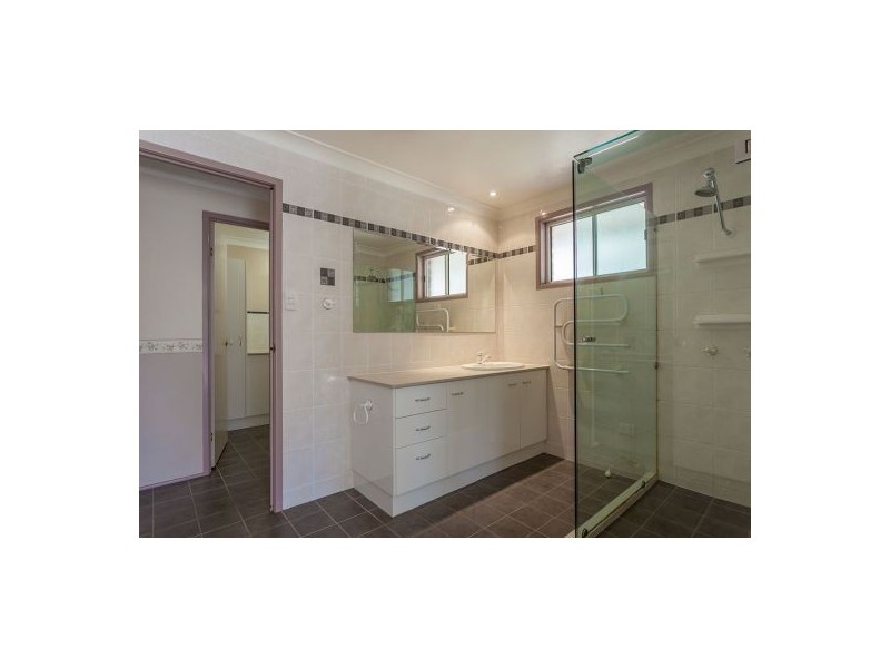 16 Stewart Street, Withcott QLD 4352