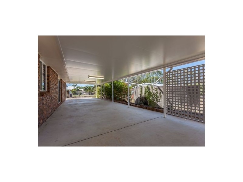 16 Stewart Street, Withcott QLD 4352